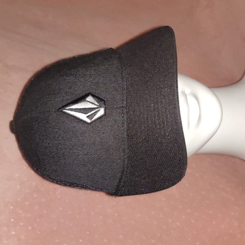 Volcom Adjustable Snapback Hat/Cap - image 1